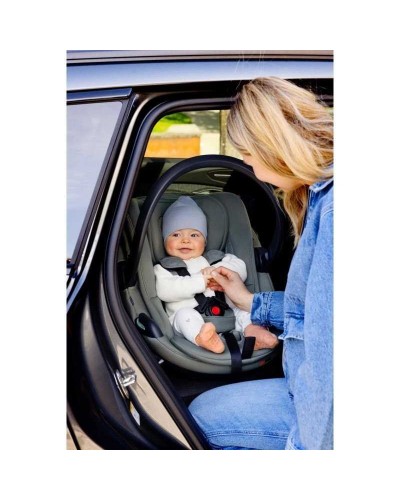 Silla de auto BeSafe Go Beyond Black Cab Grupo 0
